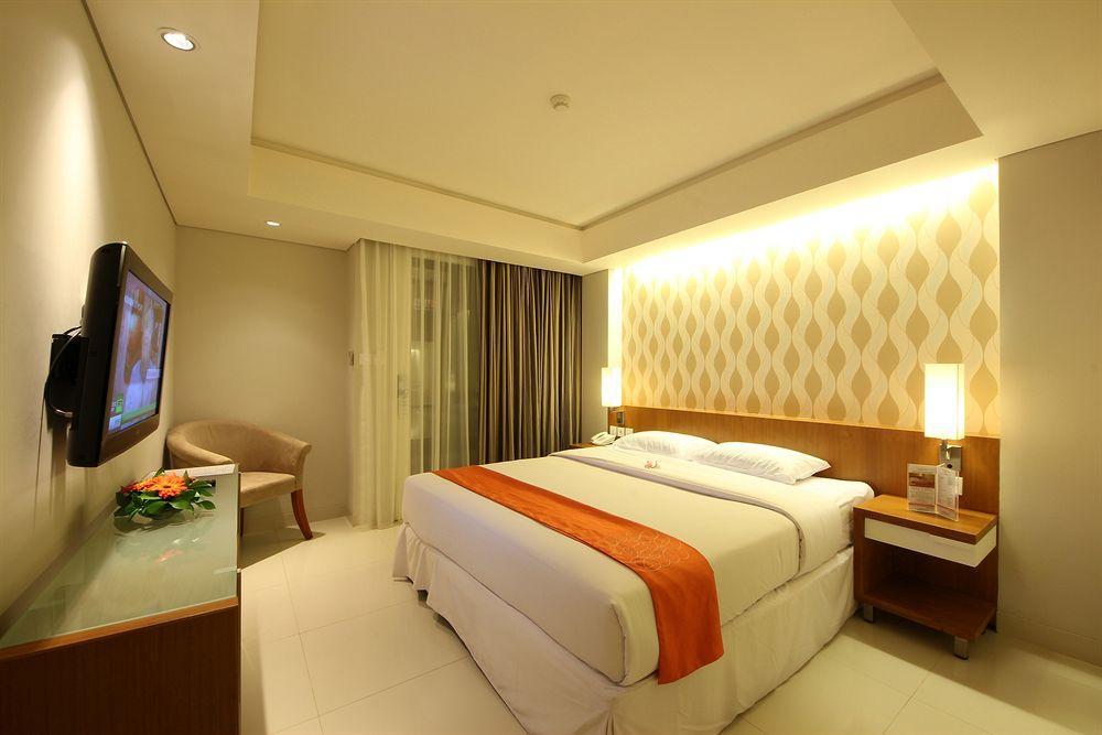 Holiday Inn Express Bali Sunset Road By Ihg Kuta Lombok Zewnętrze zdjęcie
