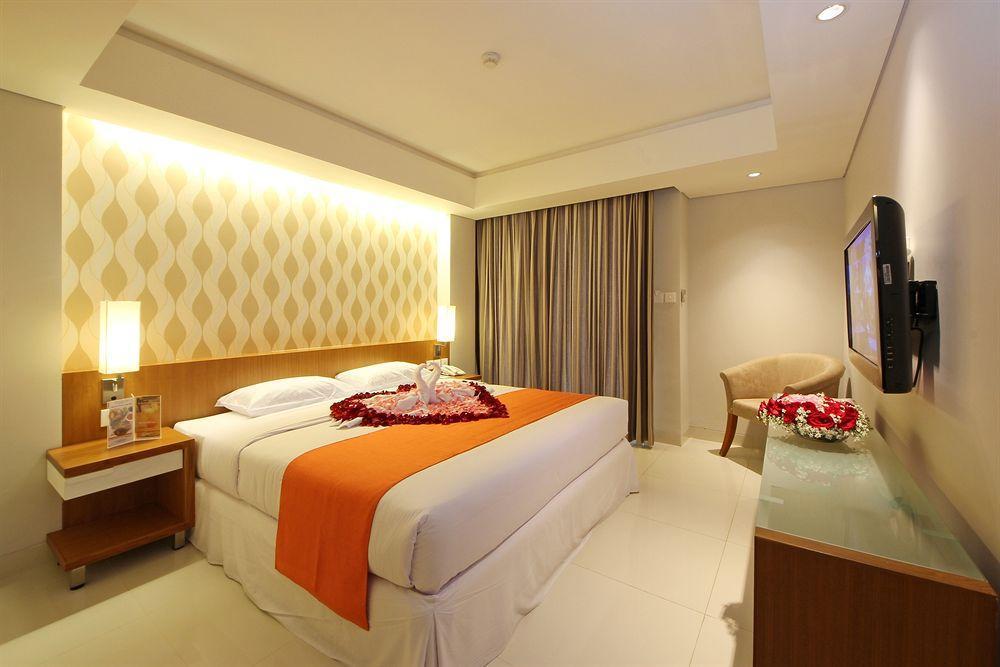 Holiday Inn Express Bali Sunset Road By Ihg Kuta Lombok Zewnętrze zdjęcie