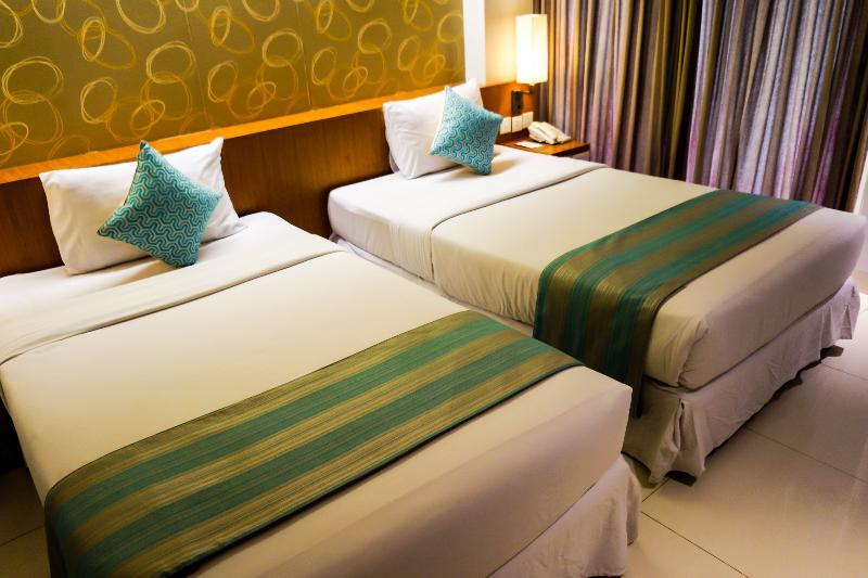 Holiday Inn Express Bali Sunset Road By Ihg Kuta Lombok Zewnętrze zdjęcie